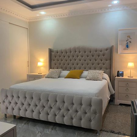 Hotel Dominican Barcelona サン・フアン・デ・ラ・マグアーナ エクステリア 写真